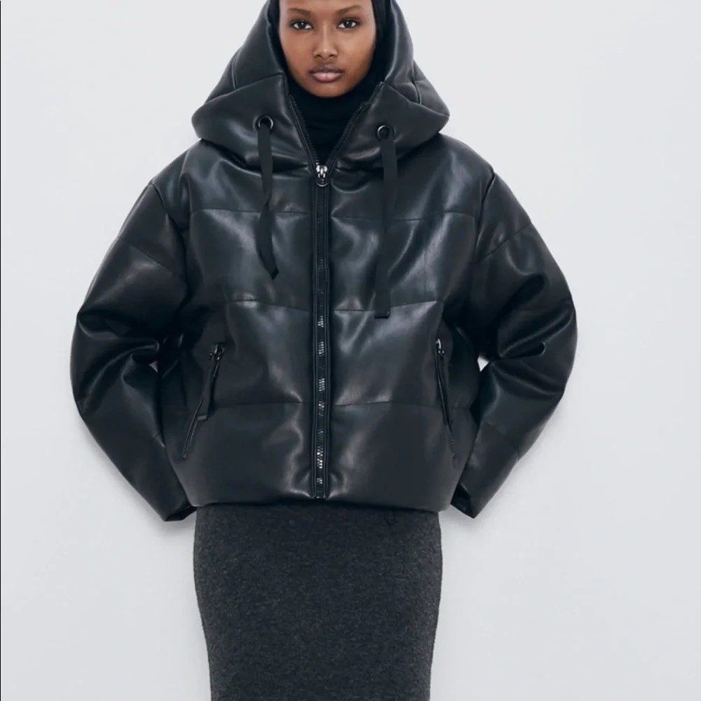 ZARA Black Faux Leather Puffer Jacket sz Medium